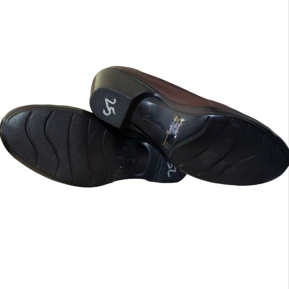 2/20 Clarks Bendables Womens Wish Trance Brown Leather Clogs Booties Shoes - Picture 7 of 9